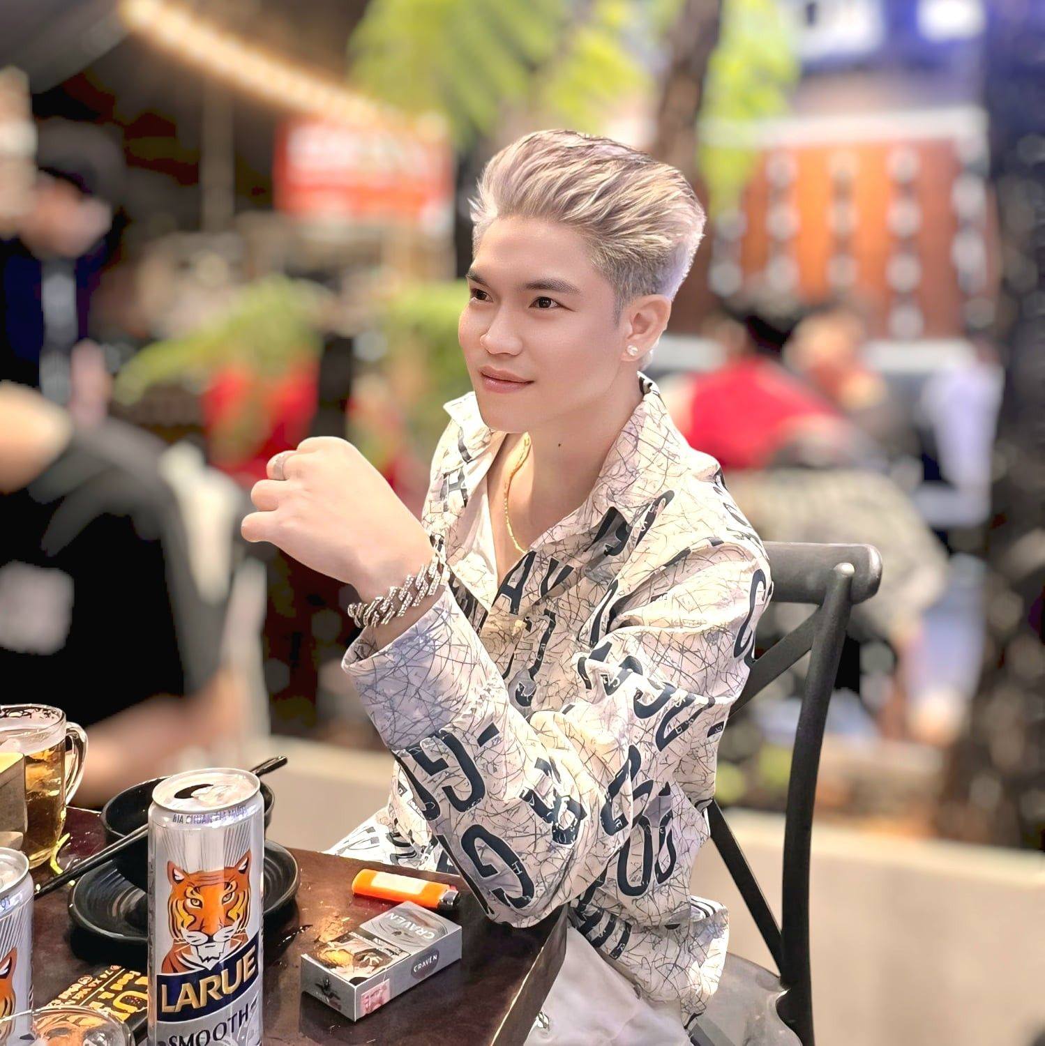 Huệ Vũ avatar